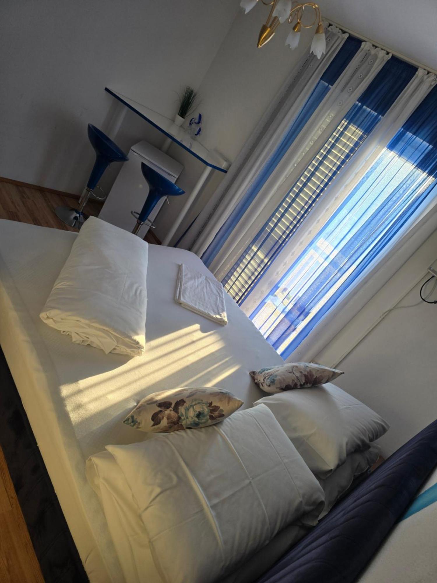 Apartments Ars Vivendi Trogir Exterior photo